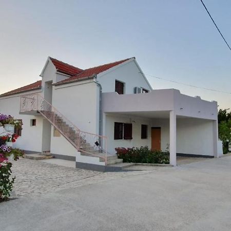Apartment Magdalena Knin Exterior photo