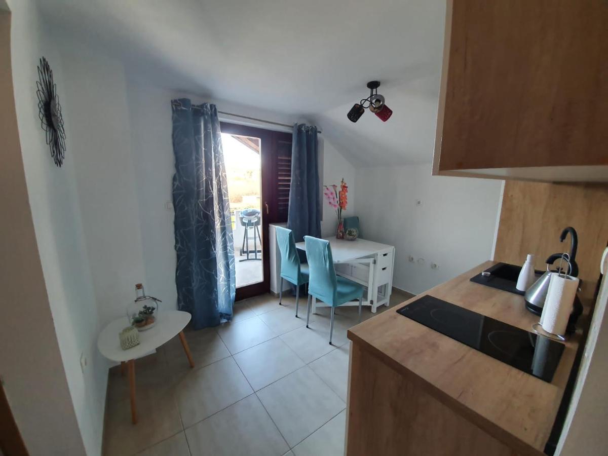 Apartment Magdalena Knin Exterior photo